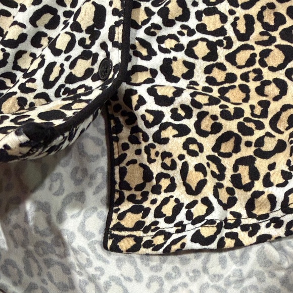 Leopard Print Pajama Set - Picture 4 of 6